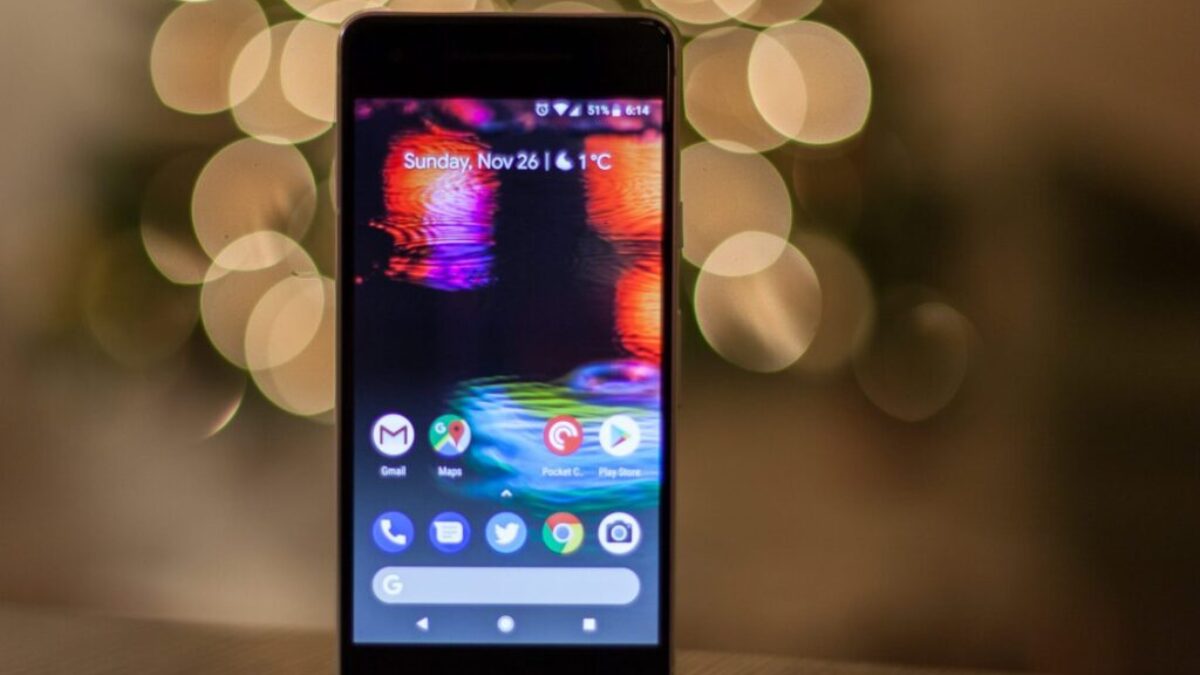 turn on black Android smartphone