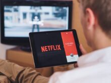 man watching Netflic