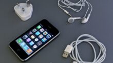 black iPhone 4