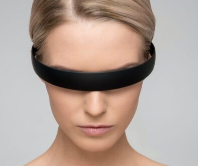 woman wearing black Alice band