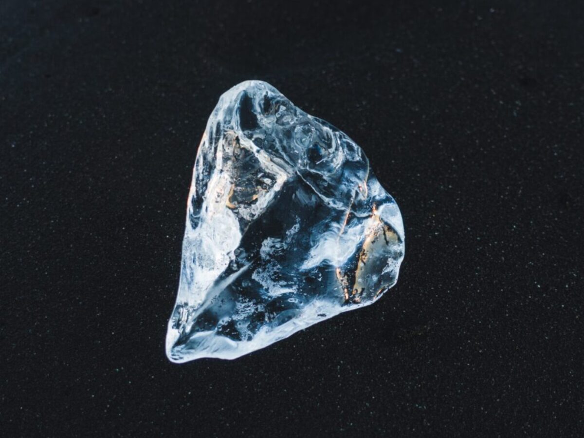 blue rock fragment
