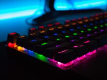 black keyboard