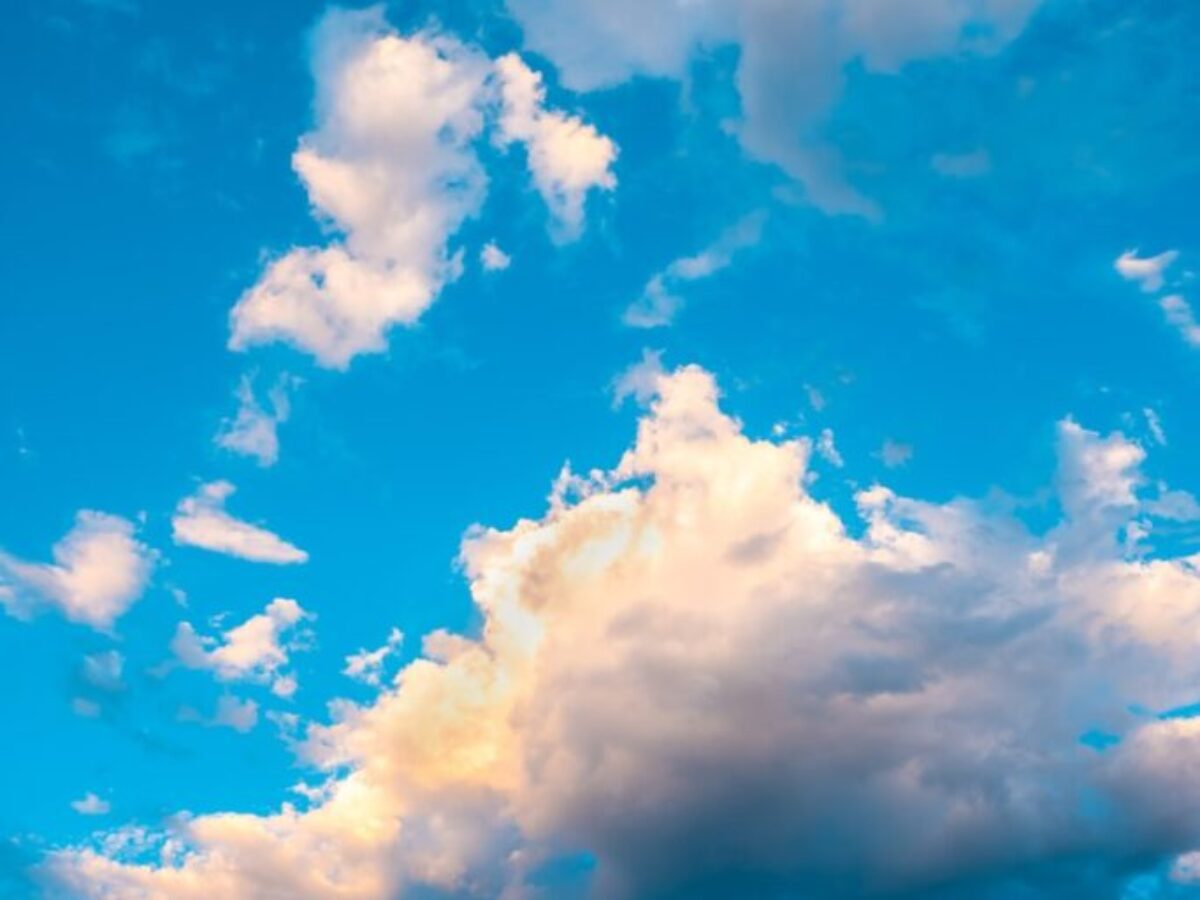 white clouds and blue sky during daytime