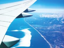 aerial photo of airplane wings during daytime