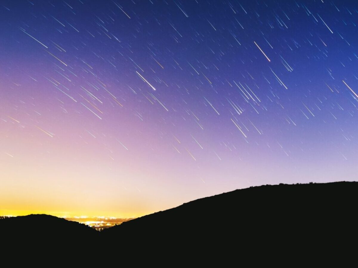 time lapse photography of shooting stars