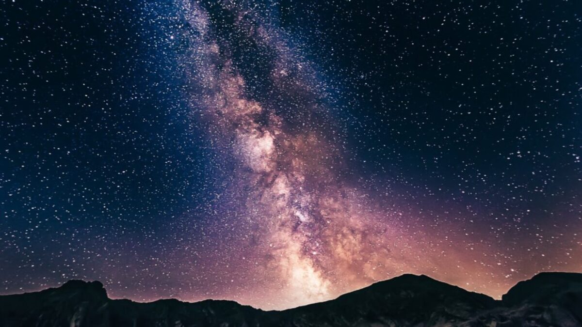 milky way on mountains