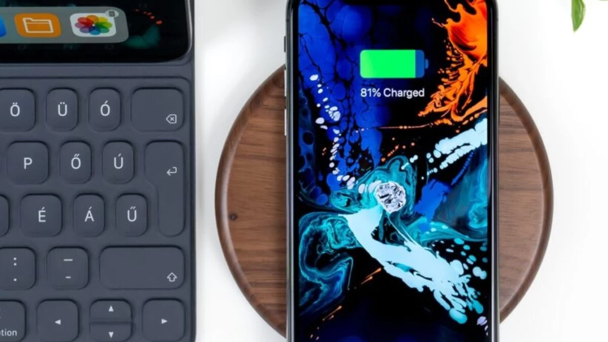 smartphone on wireless charging case at 83 percent charge