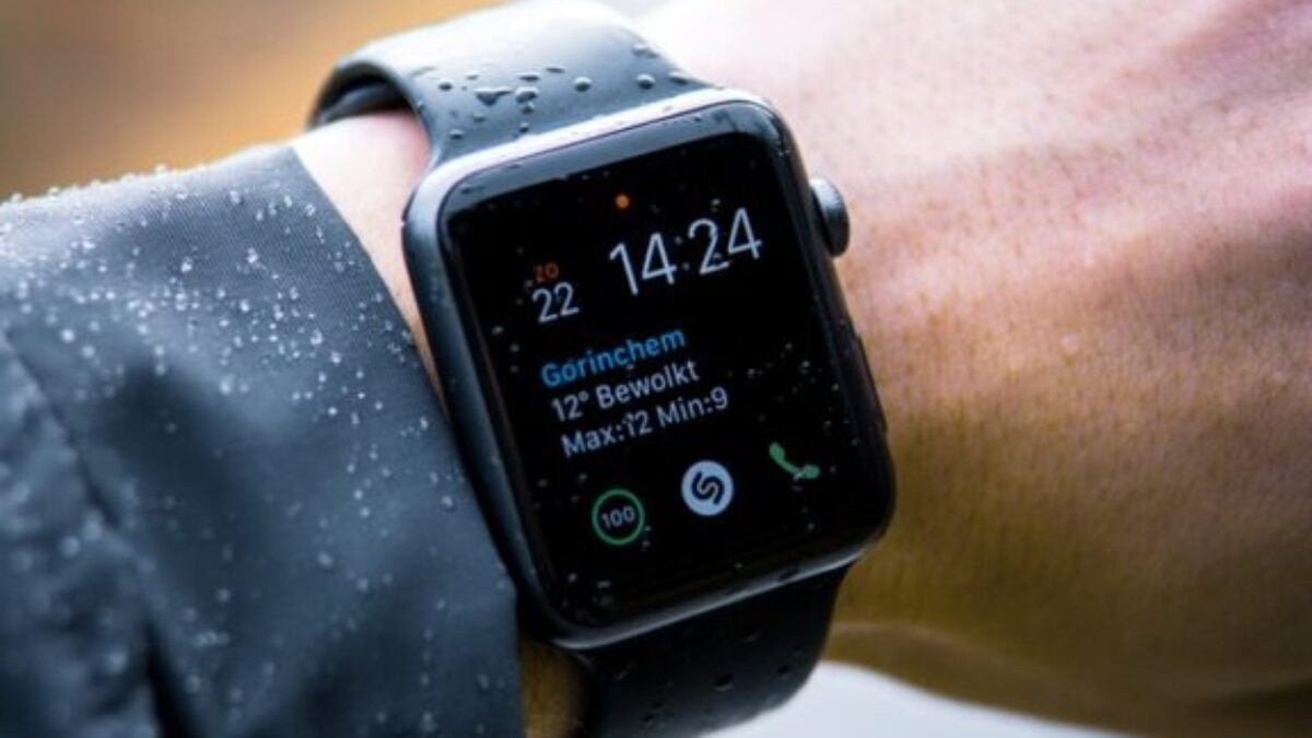 person wearing Apple Watch at 14:24