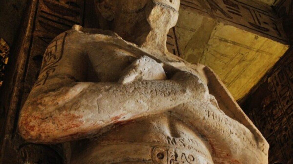 Mummy Sleeping Statue