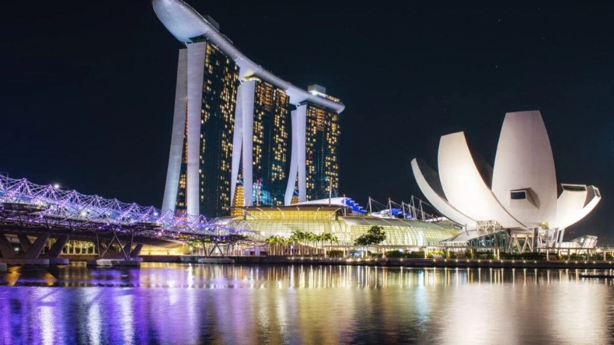 Singapur je „nejchytřejší“ město na světě. Do top 10 se dostala také 3 švýcarská města
