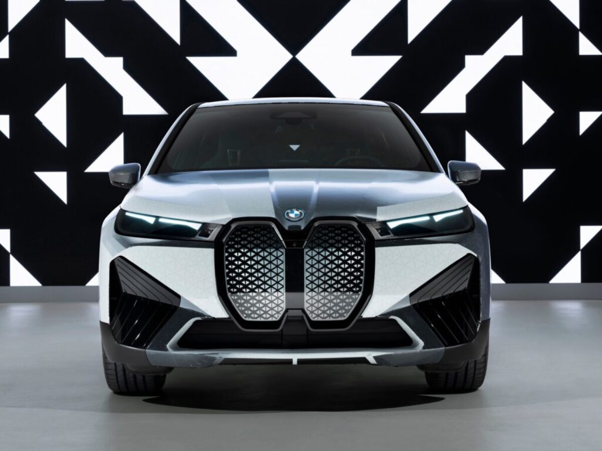 Koncept BMW mění barvy