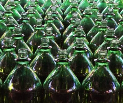bottles-4673606_1280