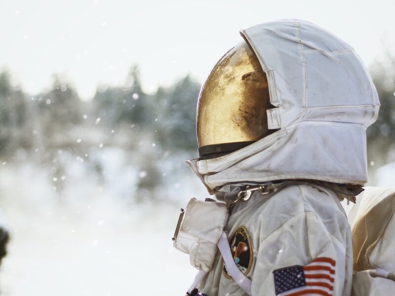 astronaut with white background