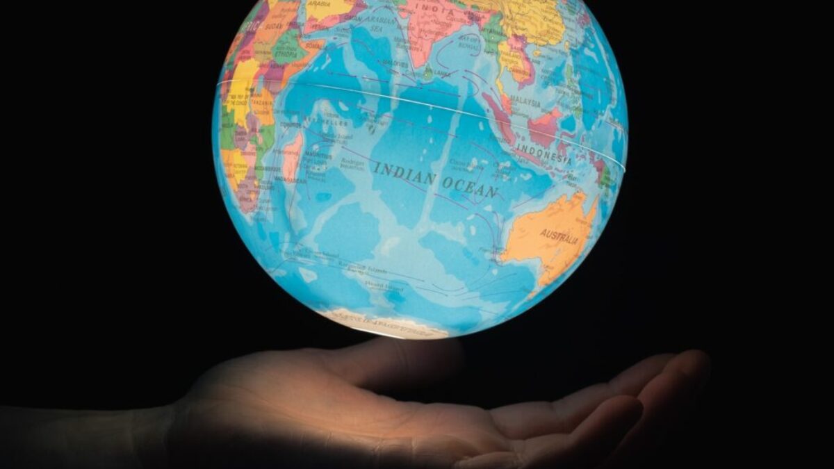 blue and brown desk globe