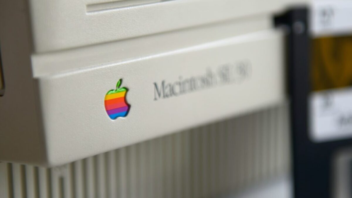 Macintosh machine
