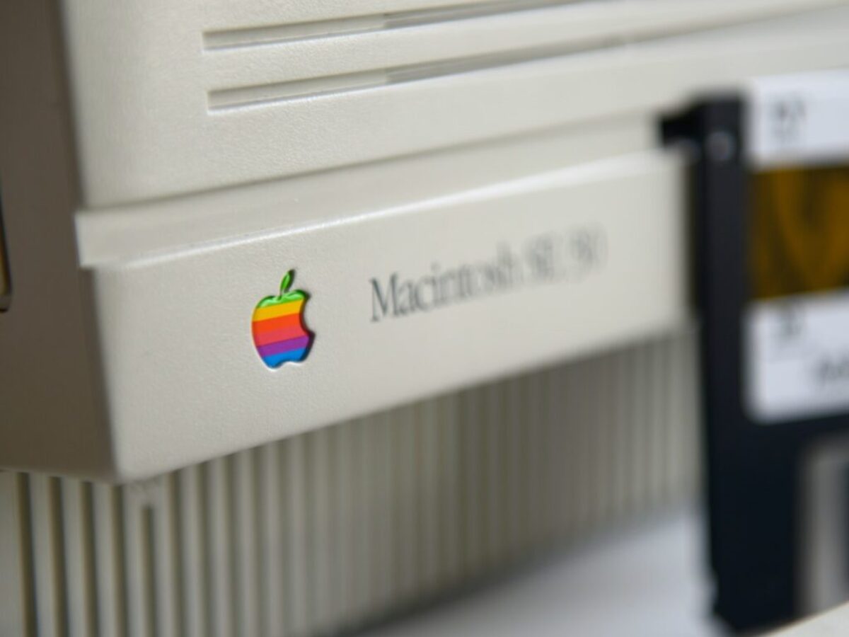 Macintosh machine