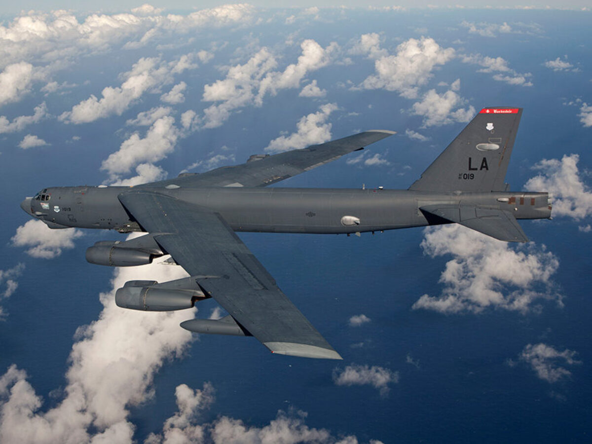 b52