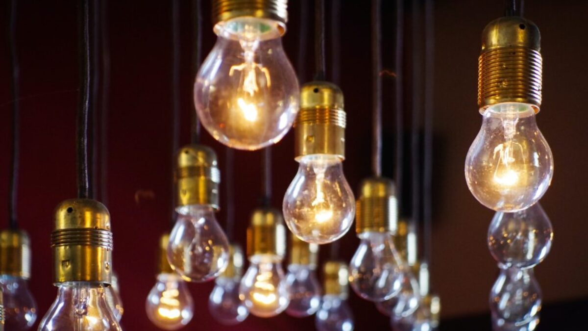 clear light bulb lot
