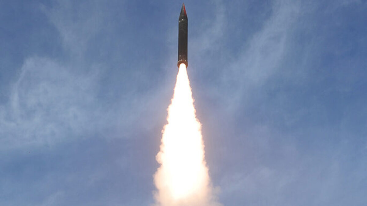 Německo chce koupit protiraketový deštník Arrow 3. Zneškodní i obavané ruské rakety Iskander a Topol. Co všechno dokáže?