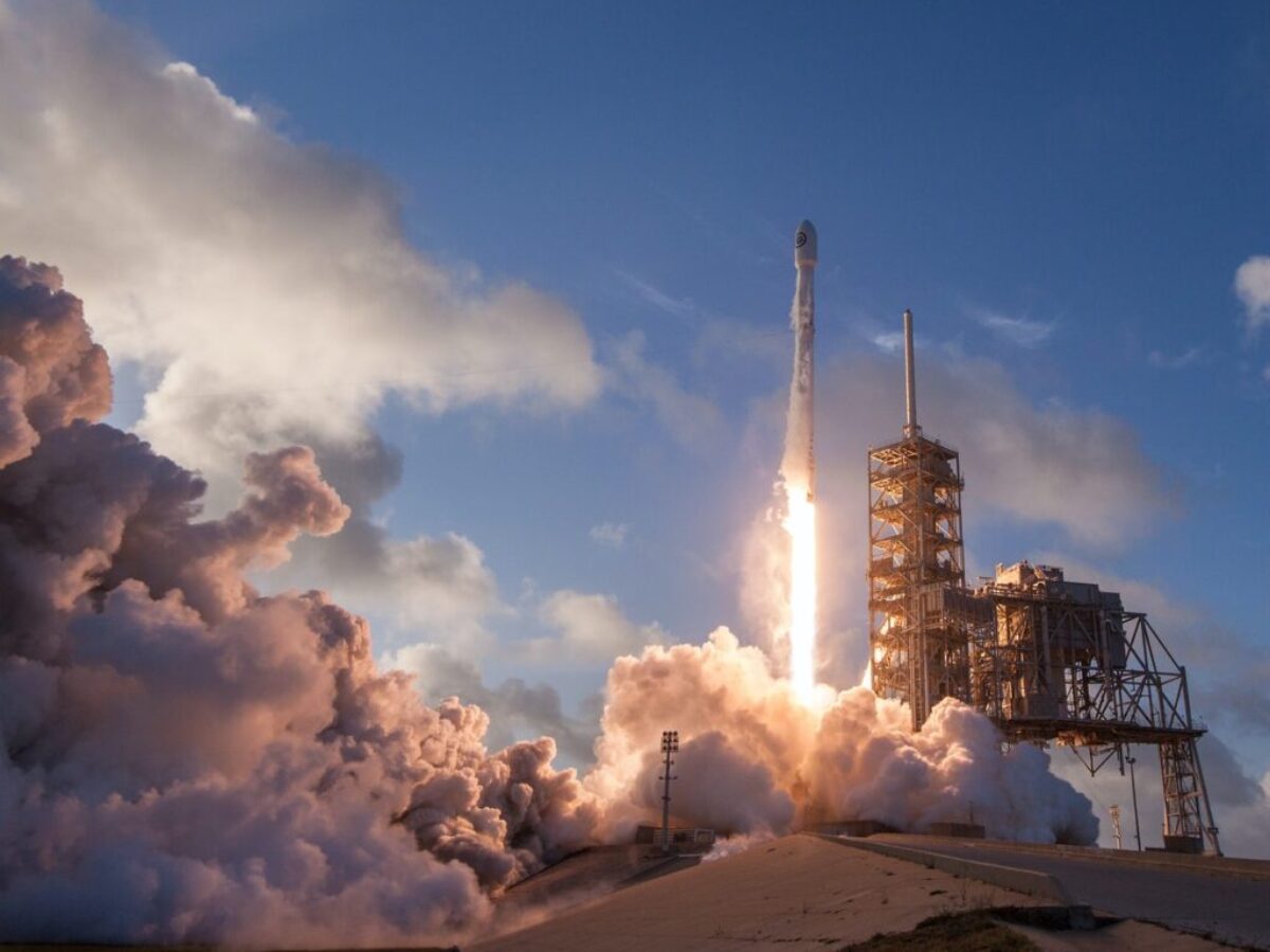 rocket ship photography