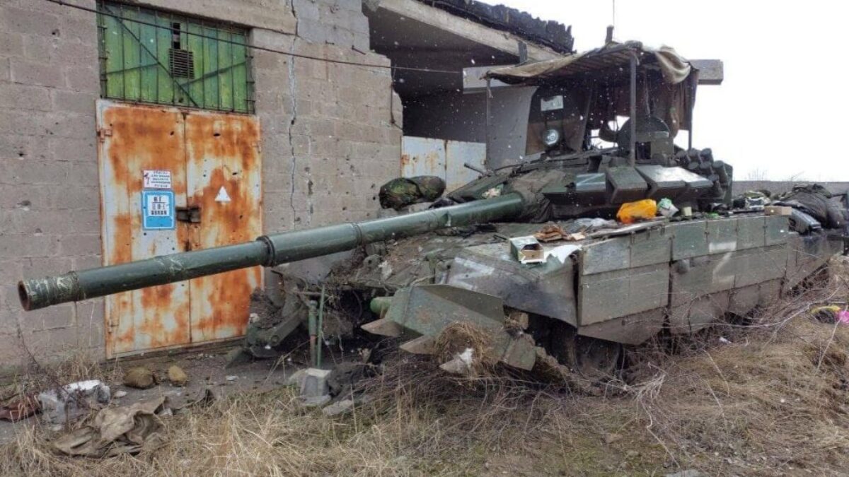 Rusko přišlo o T-90 Vladimir za desítky milionů korun. Vysvětlujeme, co je to za tank