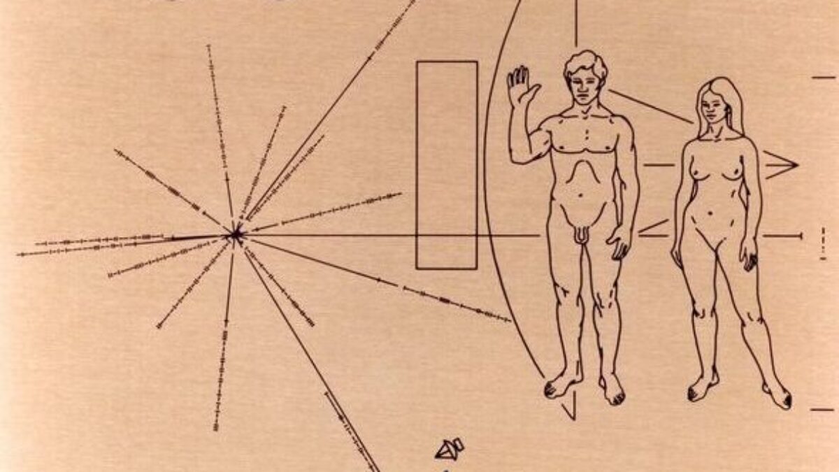 NASA pošle do vesmíru nahé obrázky lidí ve snaze přilákat mimozemšťany