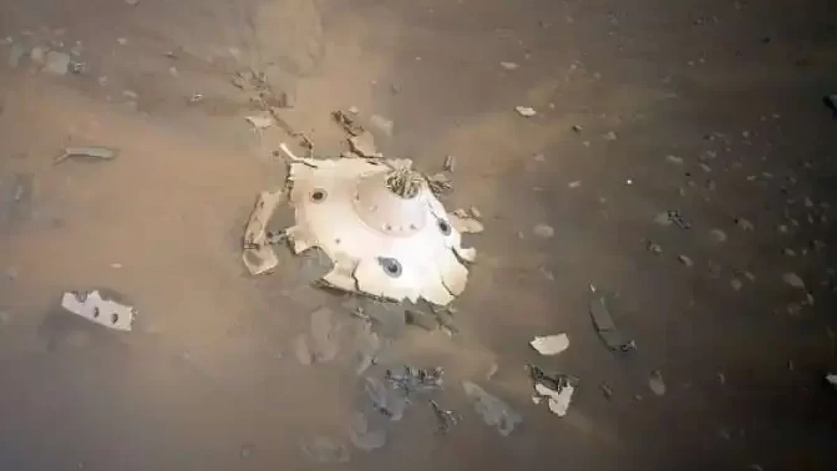 Podivný objekt na Marsu bere dech! Jde o trosky kosmické lodi?