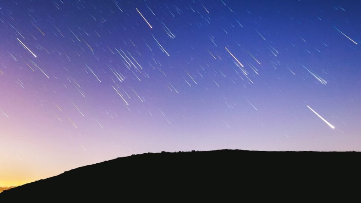 time lapse photography of shooting stars