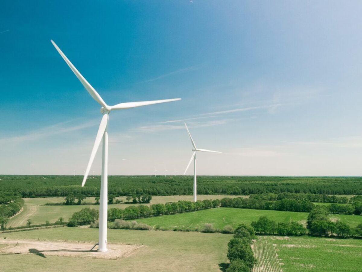 white windmill during daytime