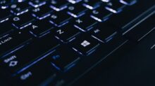 black computer keyboard