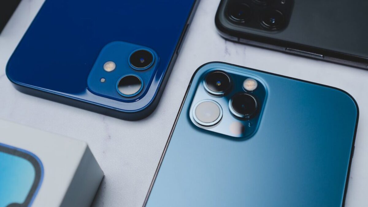 blue iphone 5 c beside white box
