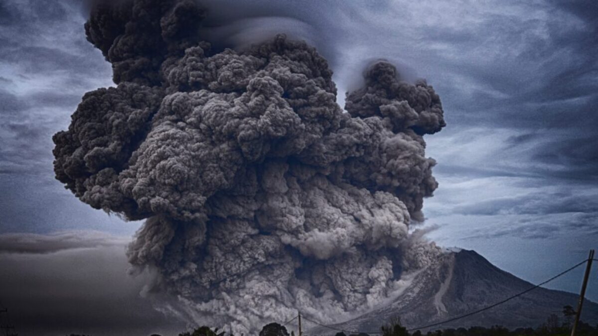 volcano eruption during daytime