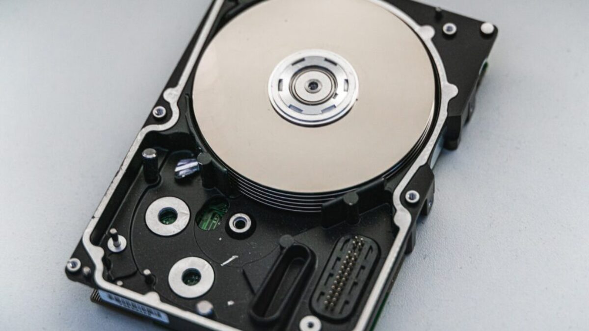 silver and black hard disk drive