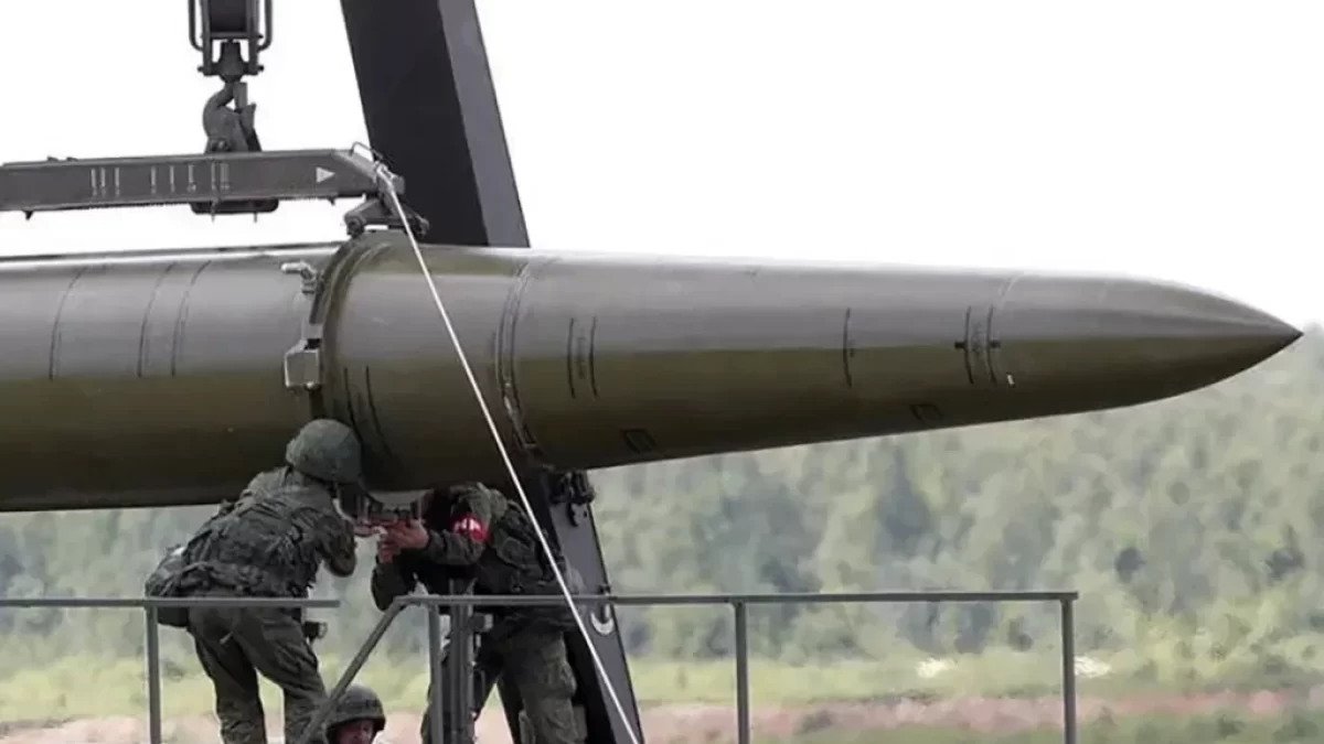 Putin má problém. Rusům dochází zásoby raket. Jaké rakety ještě mají?