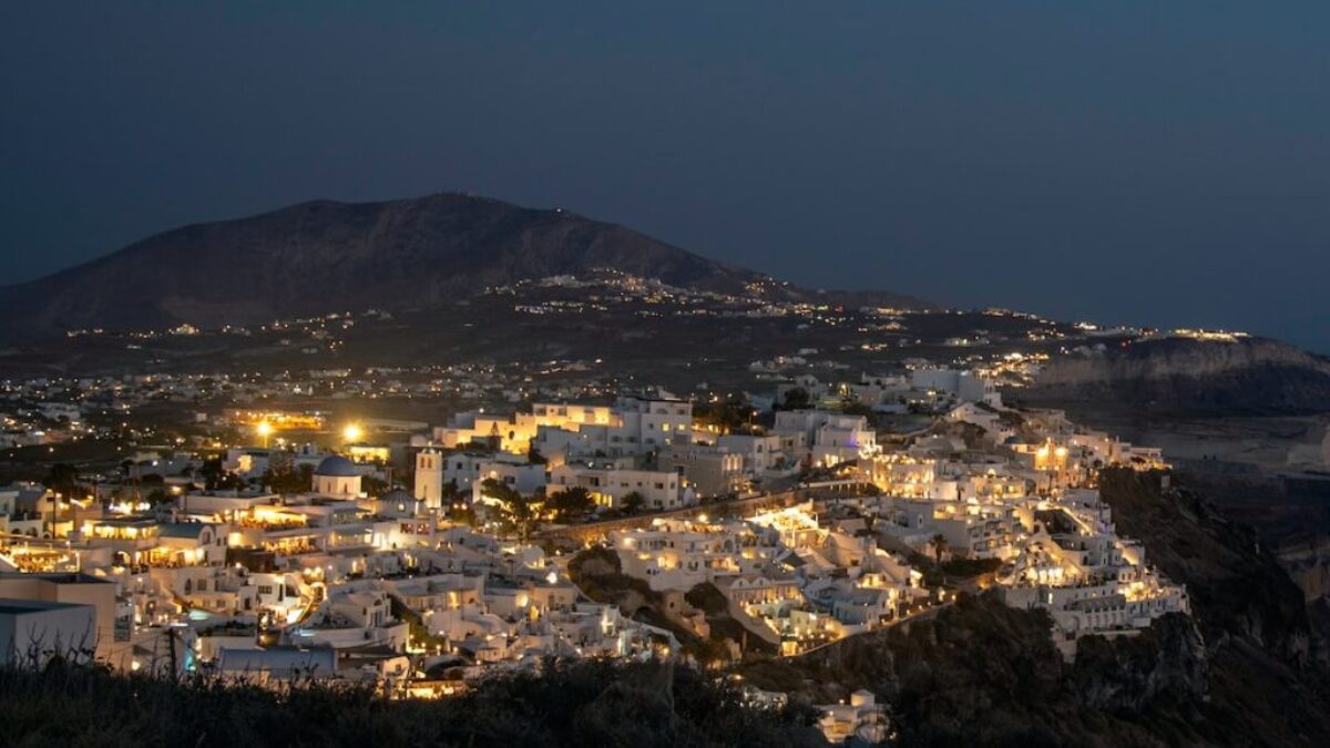 aerial photography of city at nighttime