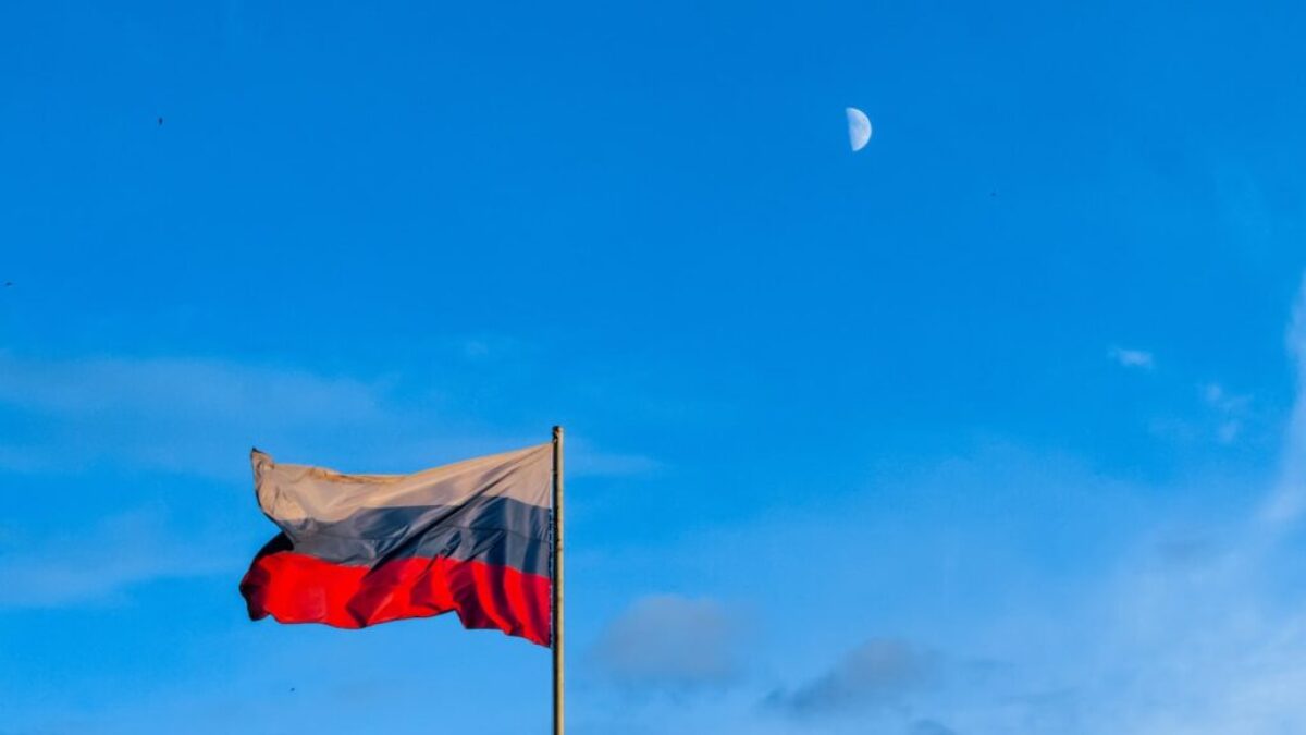 grey and red flag