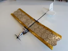 Tento „jedlý dron“ pomáhá zraněným lidem, kteří jsou v nouzové situaci