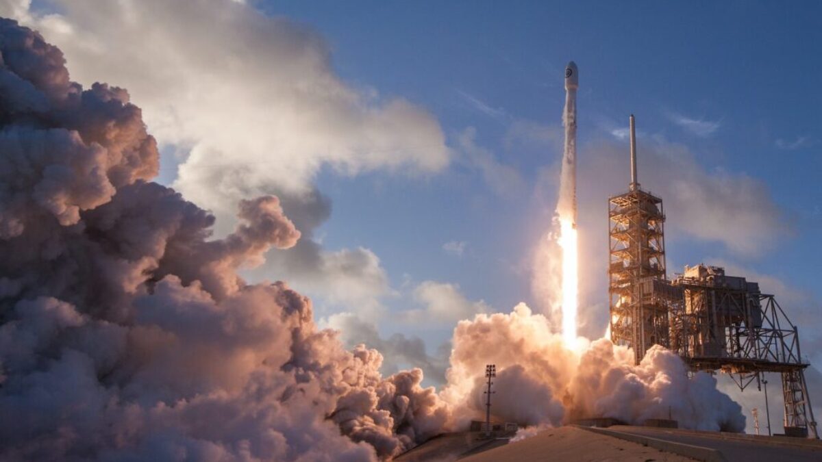 rocket ship photography
