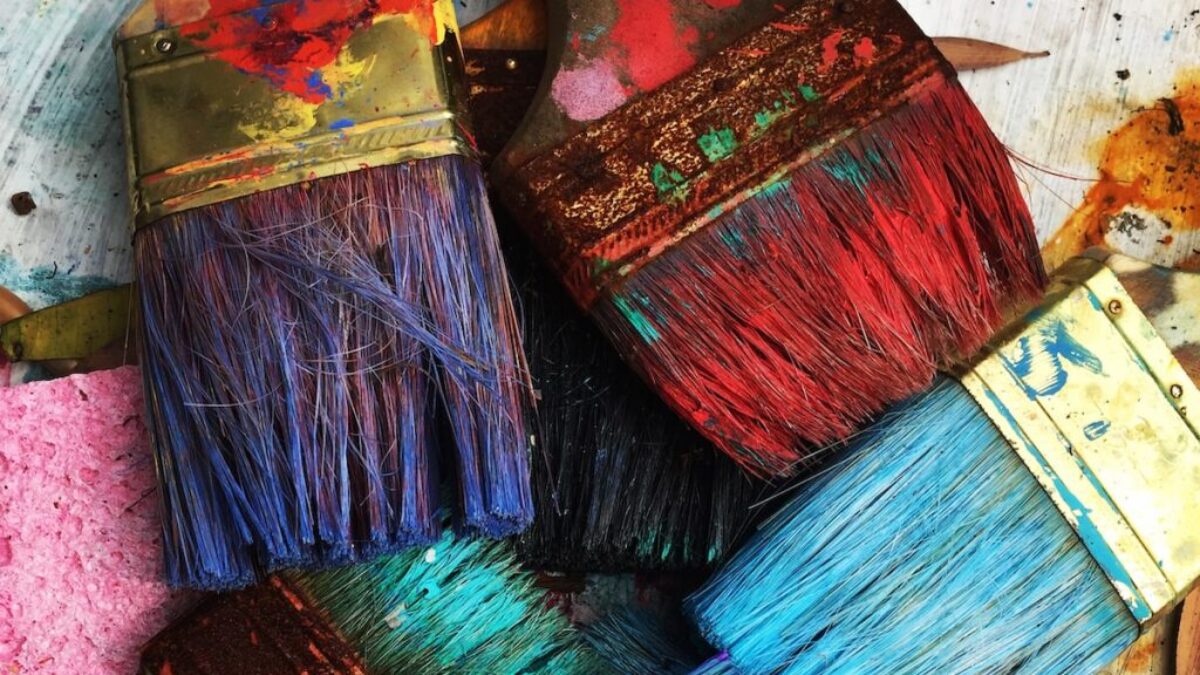 assorted-color paintbrushes