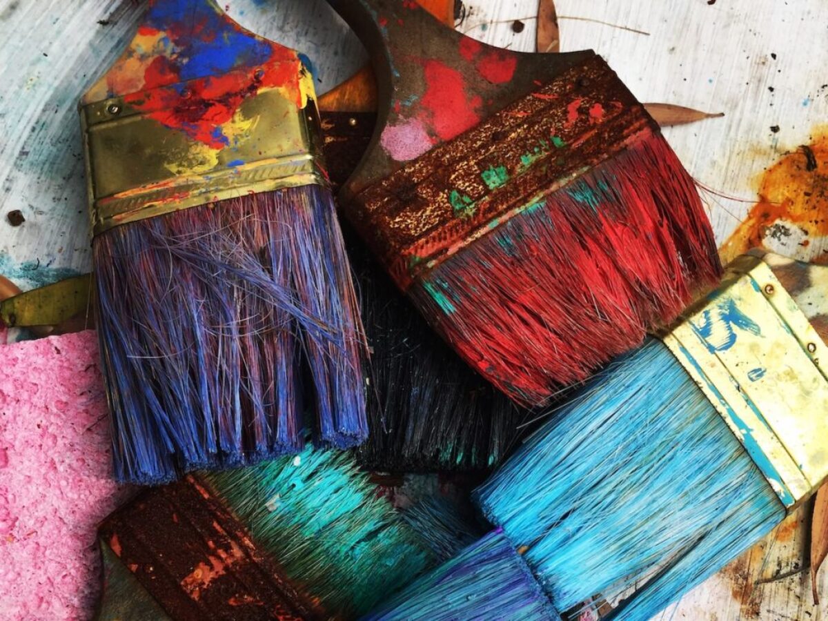assorted-color paintbrushes