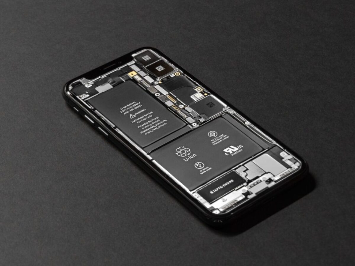 black smartphone