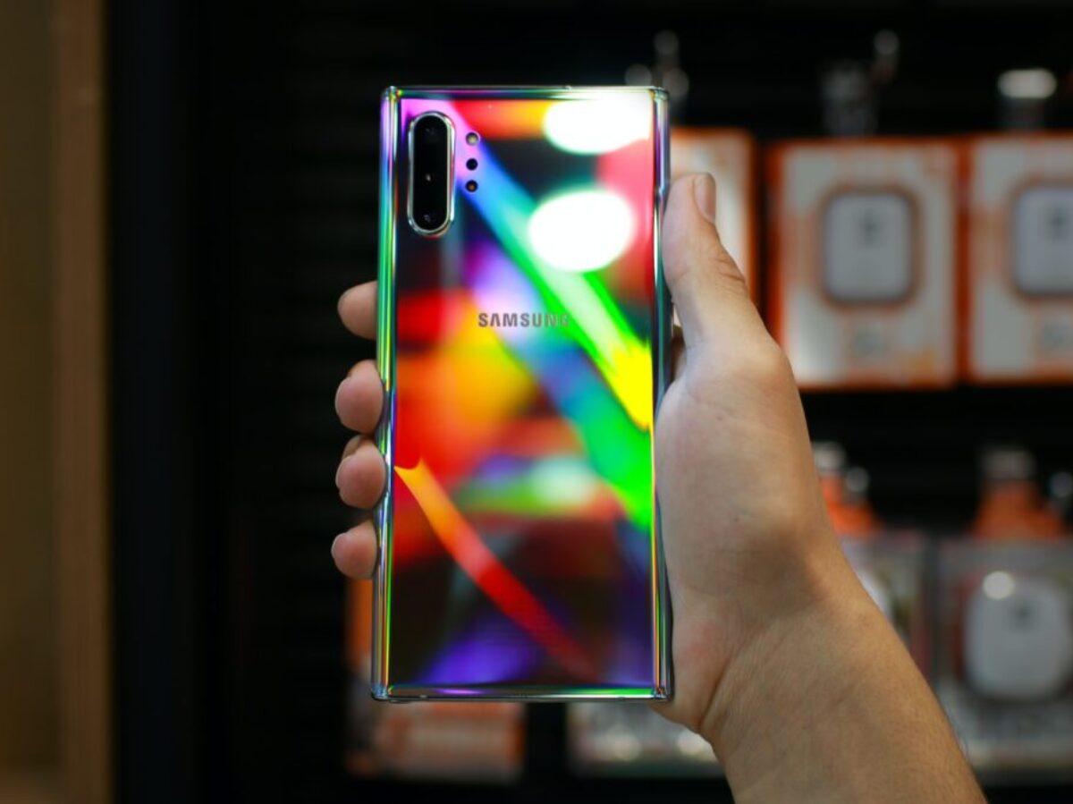 person holding Samsung Galaxy smartphone