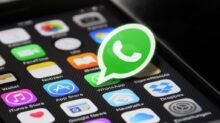 whatsapp, iphone, homescreen
