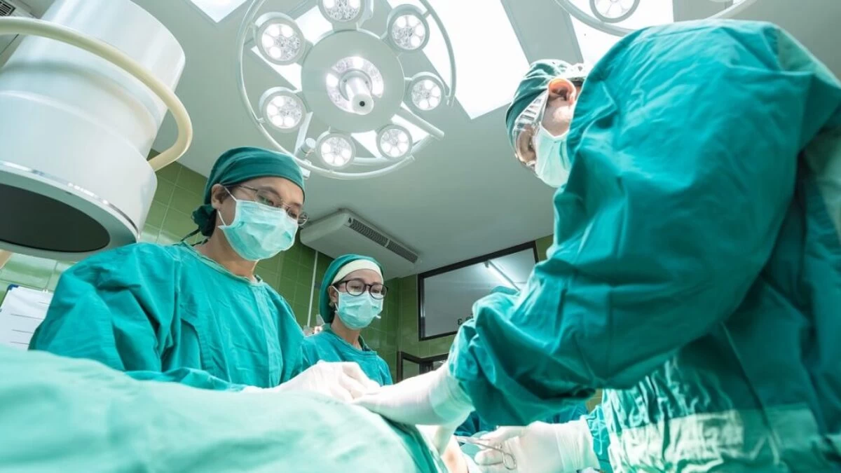 surgery, hospital, medical professionals