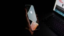 black iPhone 7