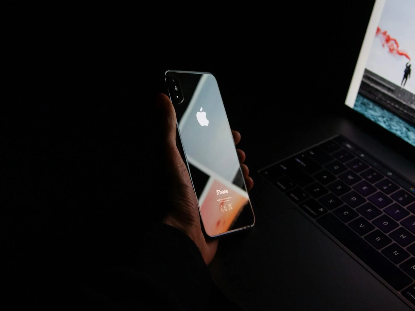 black iPhone 7