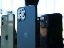 silver iphone 6 on black ipad