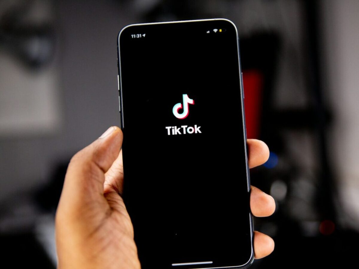 person holding black iphone 5