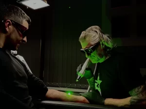 Nevhodné tetování, pigmentové skvrny nebo nepovedený permanentní make-up? Laserové centrum Tattoo Zone disponuje jedinečným technologickým vybavením u nás