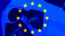 Evropská unie prosazuje konec spalovacích motorů.